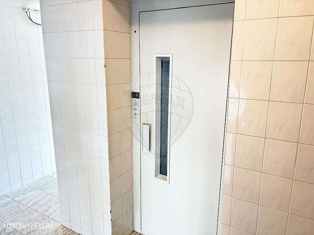 Apartamento T3 para arrendamento - Grande imagem: 2/18