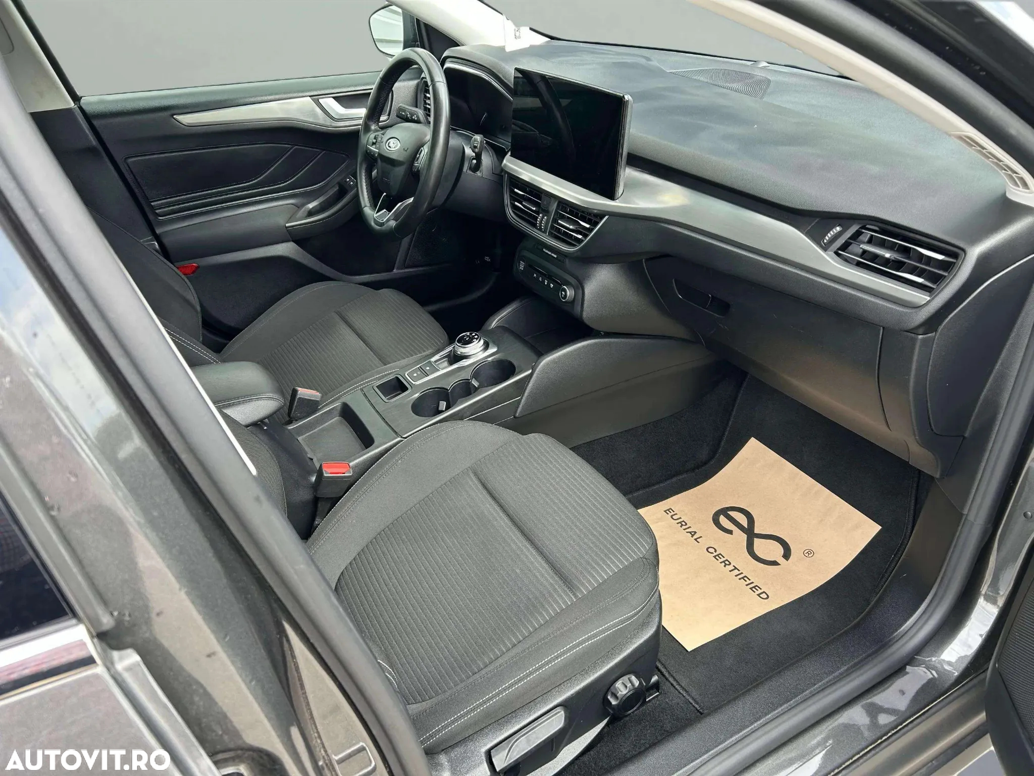 Ford Focus Turnier 1.5 EcoBlue Start-Stopp-System Aut. ACTIVE - 11