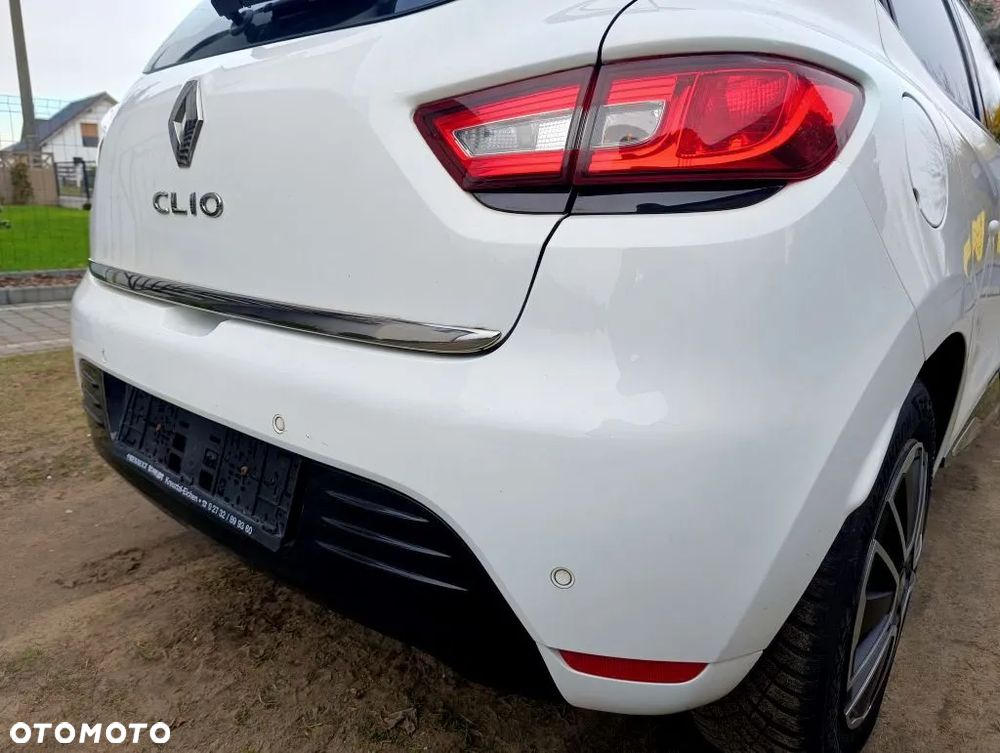 Renault Clio 1.2 16V Limited EU6 - 7