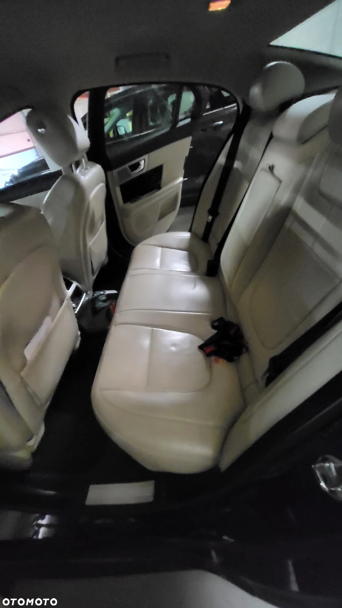 Jaguar XF 3.0 T AWD Classic - 7