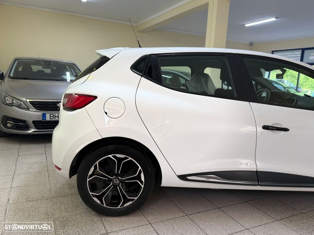 Renault Clio 1.5 dCi Dynamique Sport Edtion - 15