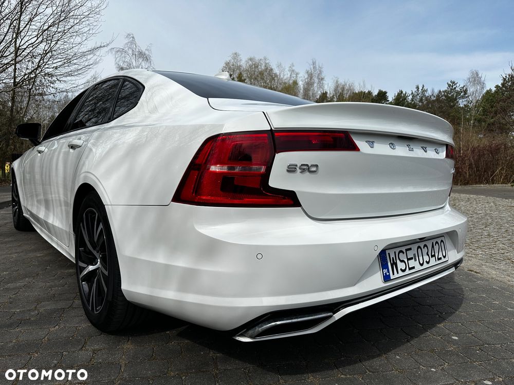 Volvo S90 D4 R-Design - 21