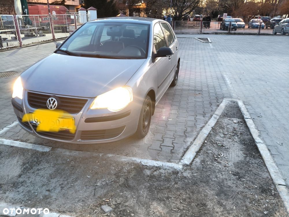Volkswagen Polo - 1