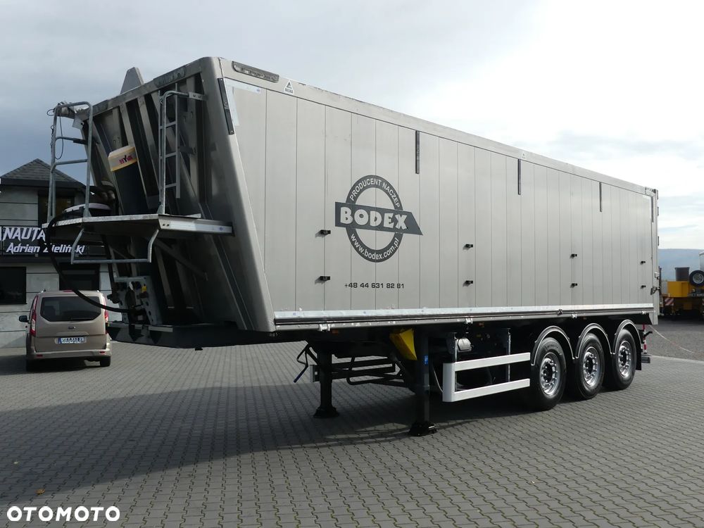 Bodex WYWROTKA 50m3 / KLAPO DRZWI / SZYBRY / OŚ PODNOSZONA / - 2