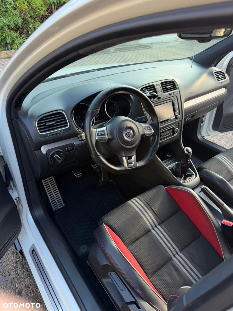 Volkswagen Golf - 7