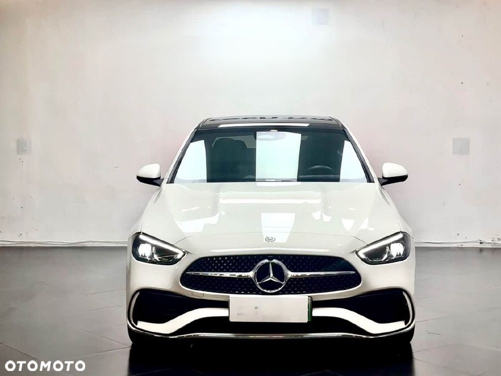 Mercedes-Benz C-Class 2023 photo 5