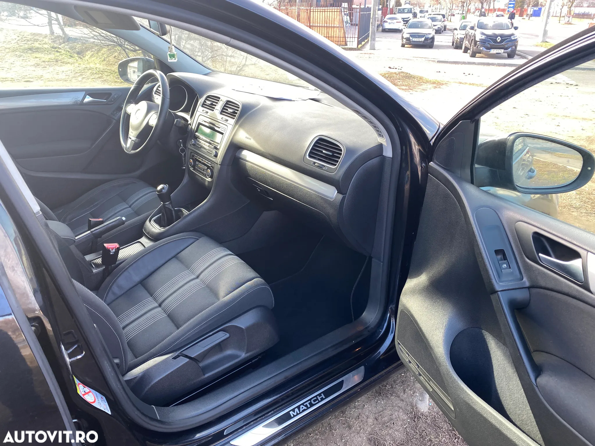 Volkswagen Golf 1.2 TSI MATCH - 16