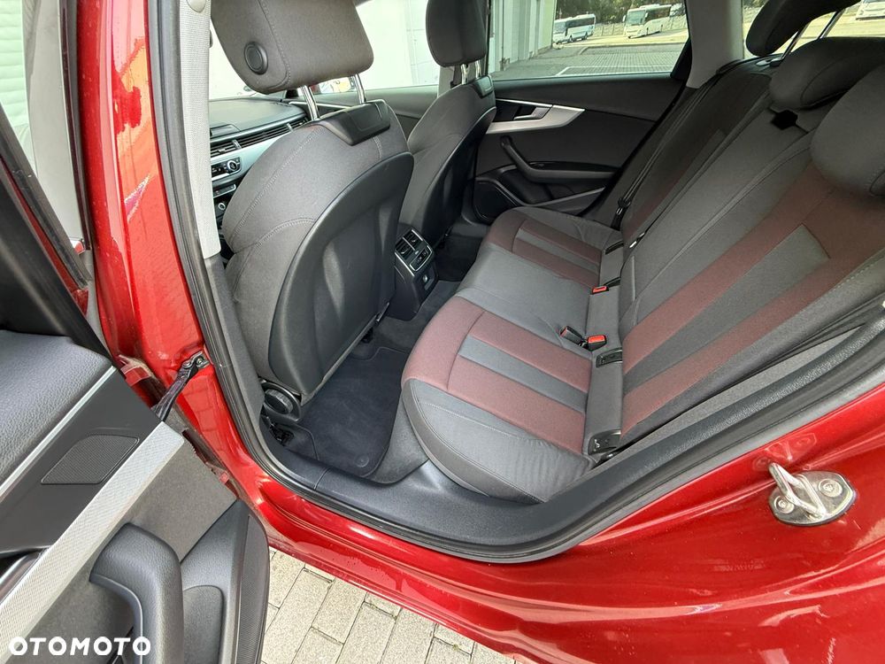 Audi A4 Avant 2.0 TDI S tronic design - 12