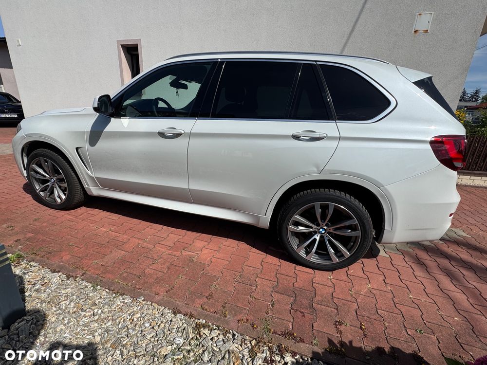 BMW X5 xDrive35i - 14