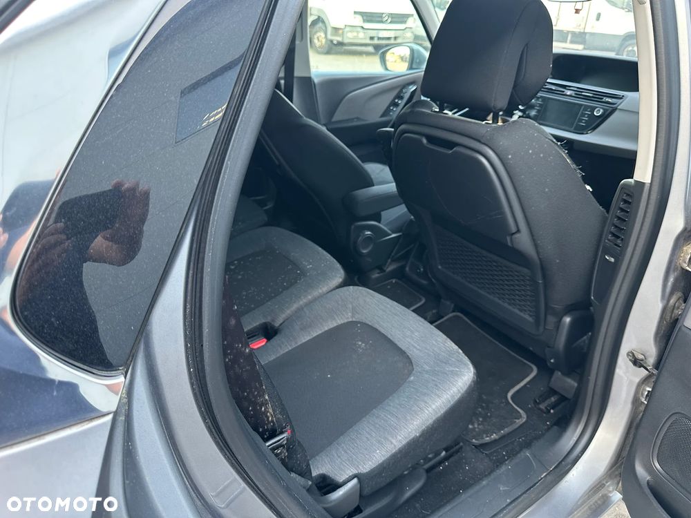 Citroën C4 Picasso 1.2 PureTech Shine S&S - 8