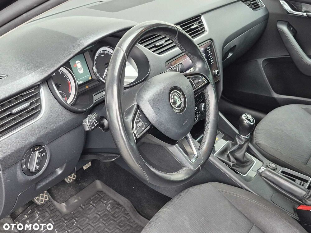 Skoda Octavia 1.6 TDI SCR Style - 5