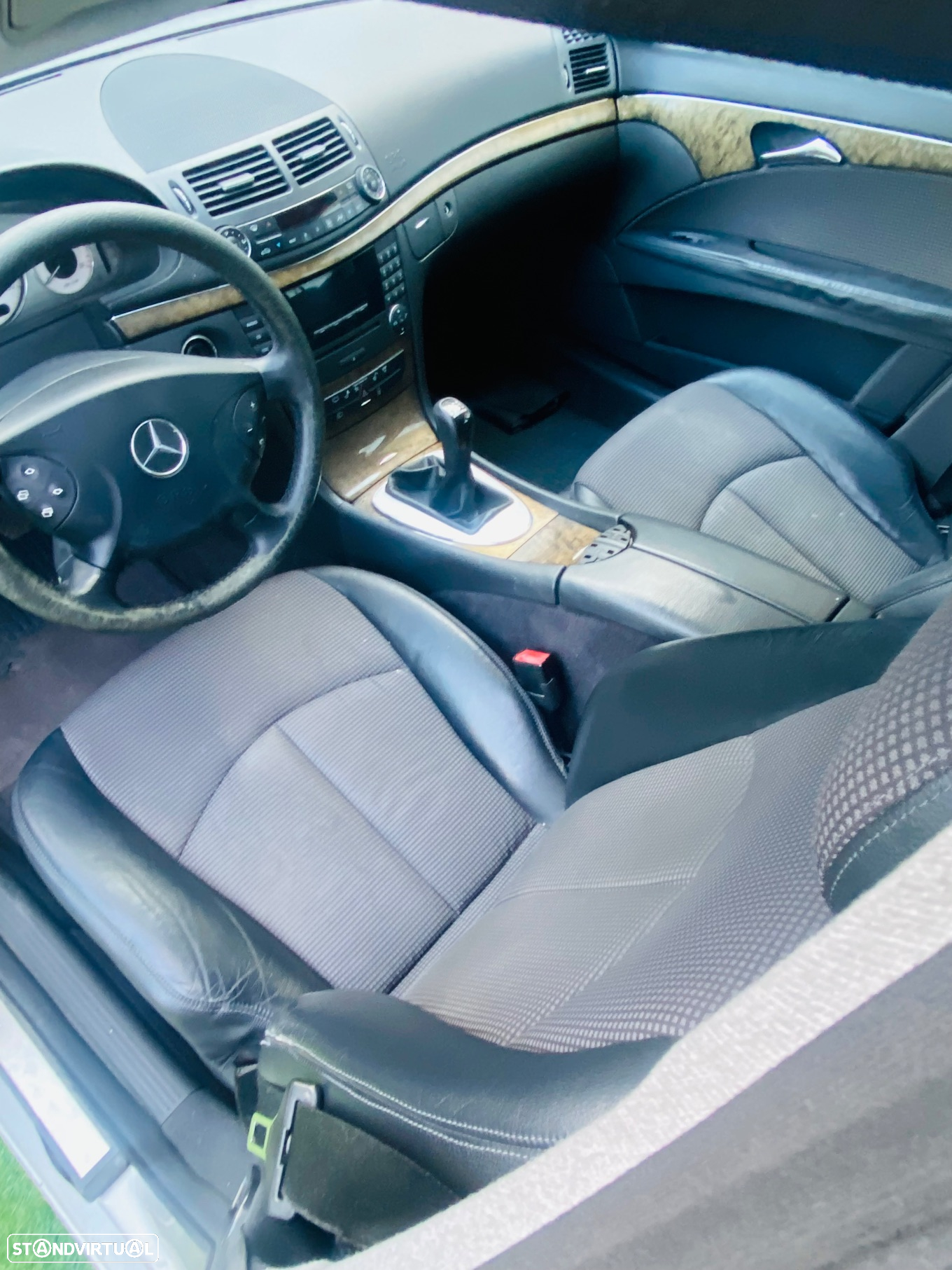 Mercedes-Benz E 220 CDi Avantgarde - 10