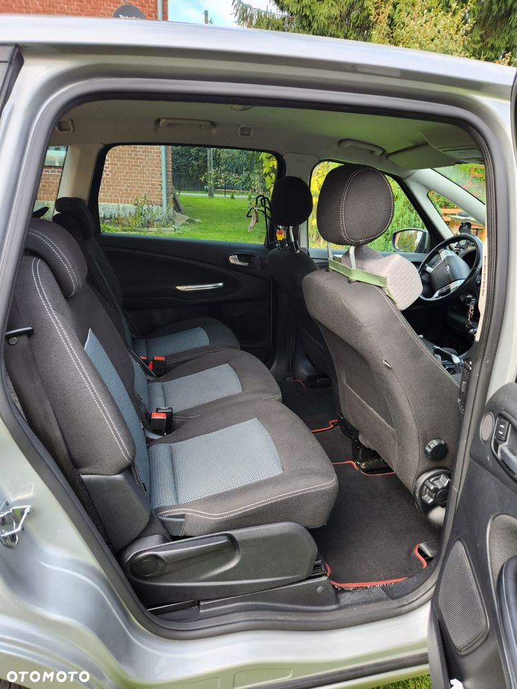Ford S-Max 2013 photo 5