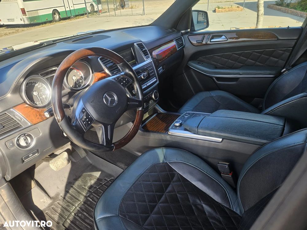 Mercedes-Benz GL 350 4MATIC BlueTec Aut. - 11