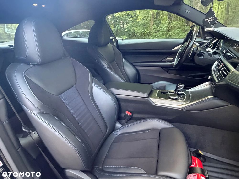 BMW Seria 4 M440i xDrive mHEV sport - 31