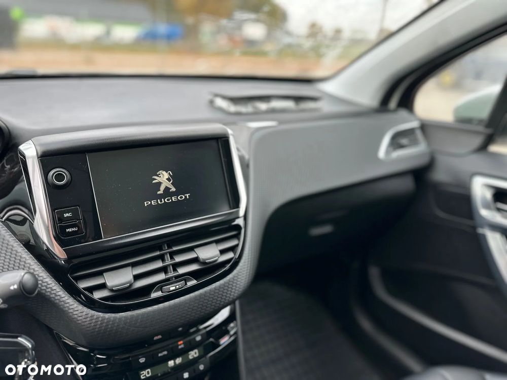 Peugeot 2008 - 14