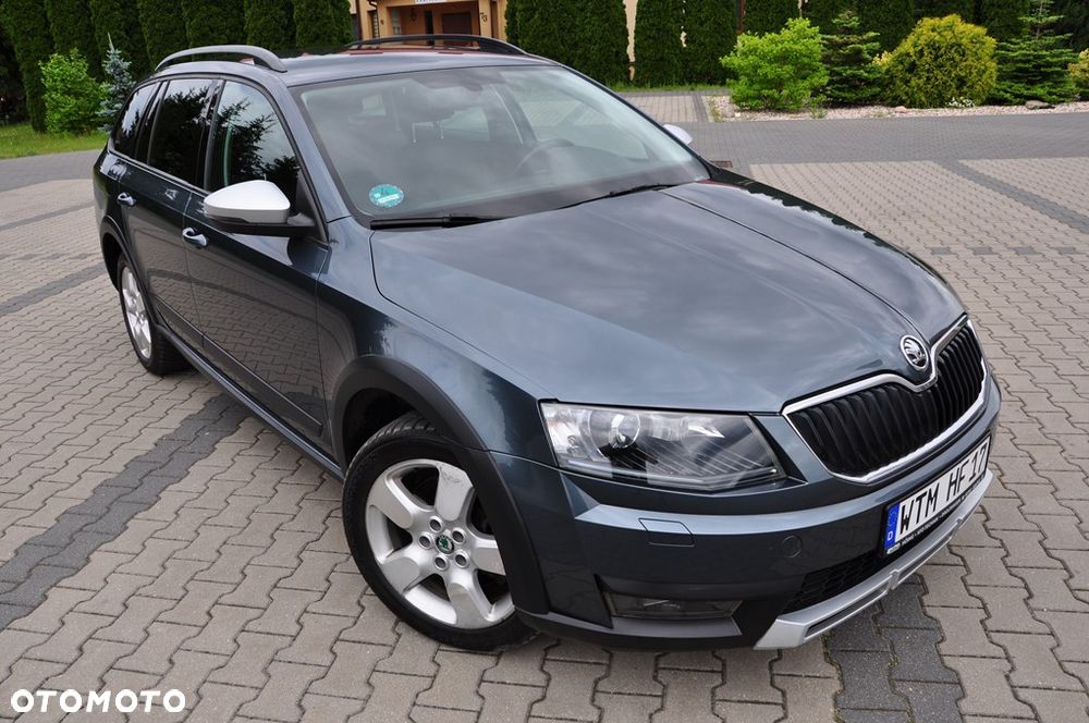 Skoda Octavia 2.0 TDI 4x4 DSG Scout - 12