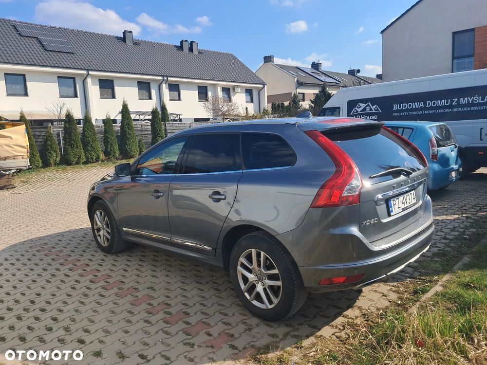 Volvo XC 60 D4 Drive-E Summum - 4