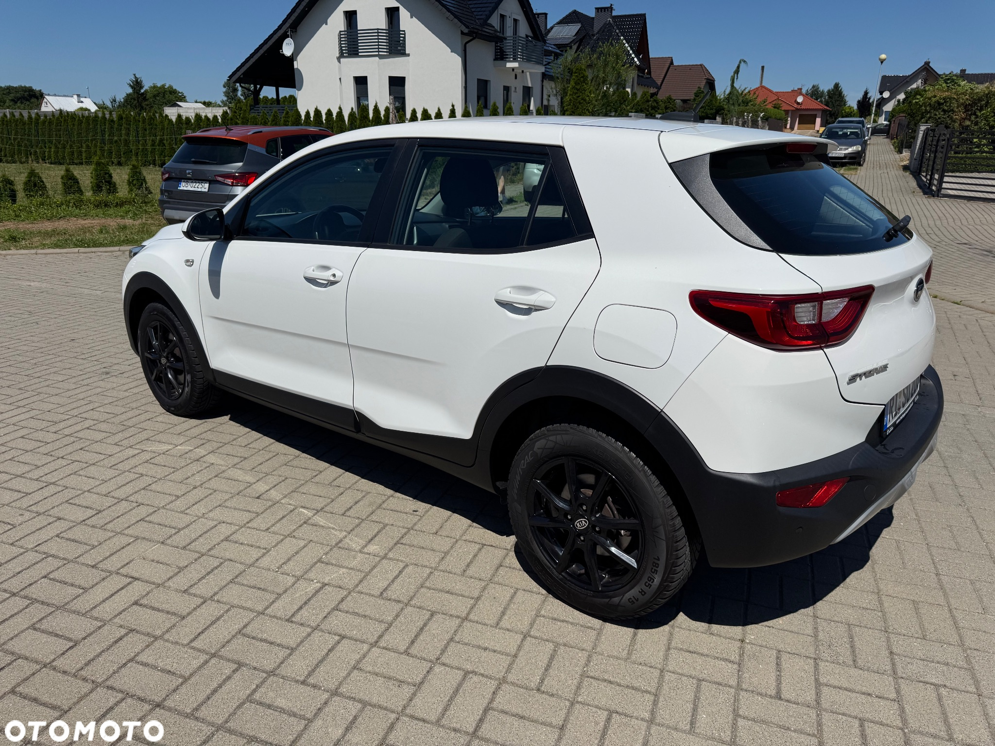 Kia Stonic 1.2 L - 11