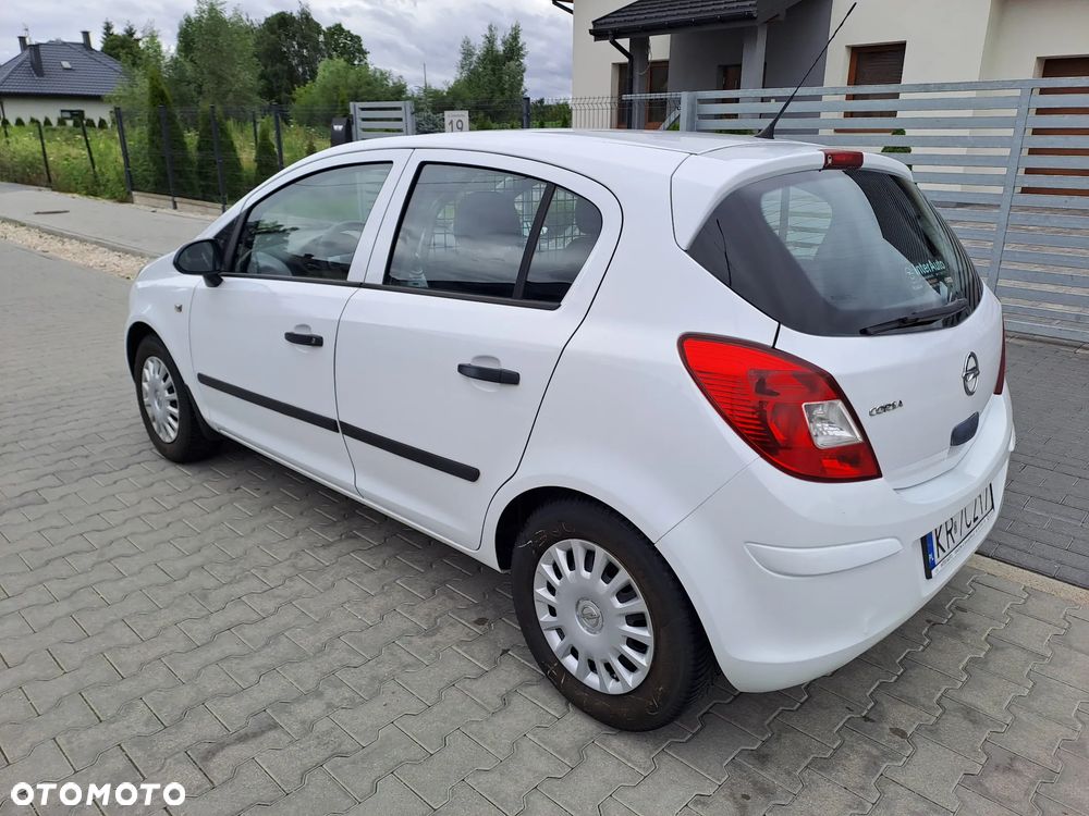Opel Corsa 1.2 16V Enjoy - 5