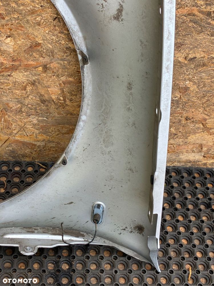 VW GOLF 4 IV LA7W kod lak. BŁOTNIK PRZÓD PRZEDNI PRAWY - 13