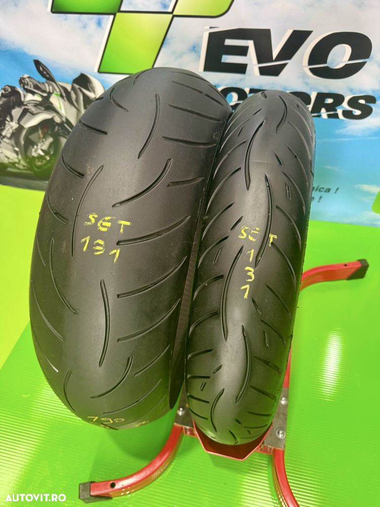 Set Anvelope Moto 120 70 17 si 190 55 17 Metzeler Roadtec Z8 Set131 - 2