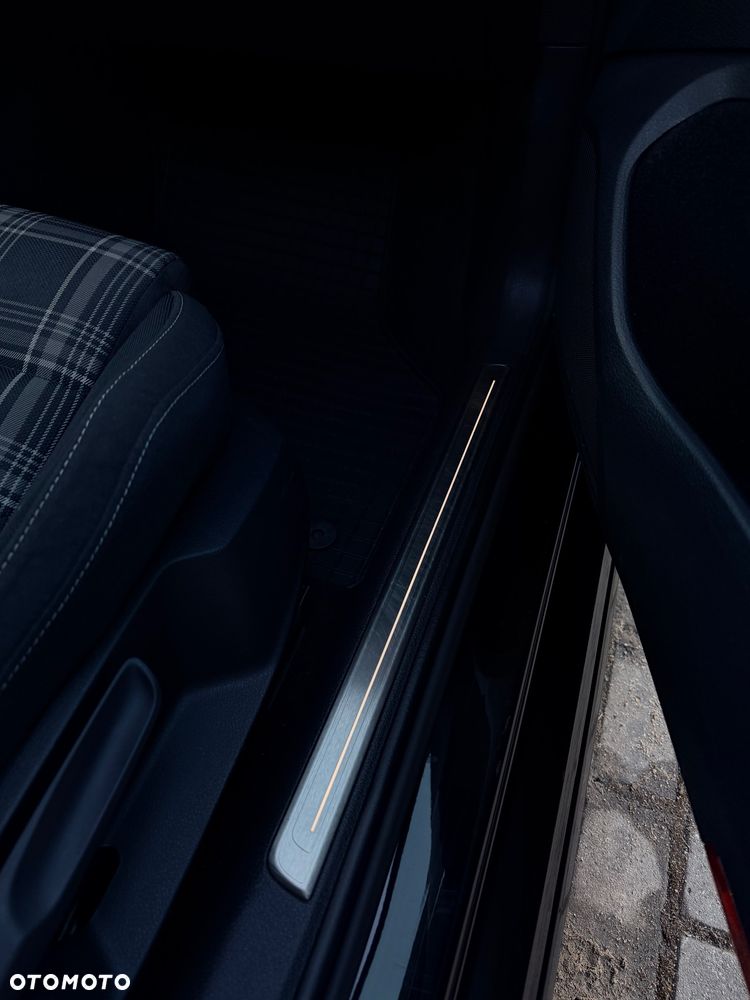 Volkswagen Golf GTD 2.0 TDI SCR DSG - 21