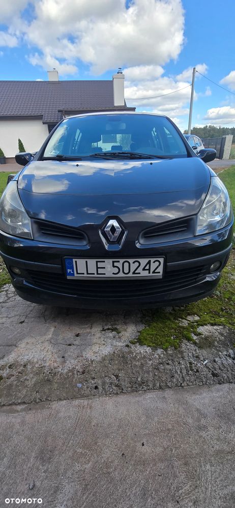 Renault Clio 1.6 16V Expression - 1