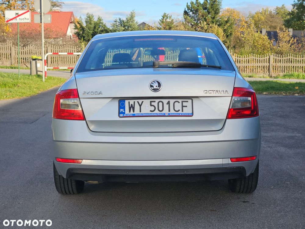 Skoda Octavia 2.0 TDI Edition - 5