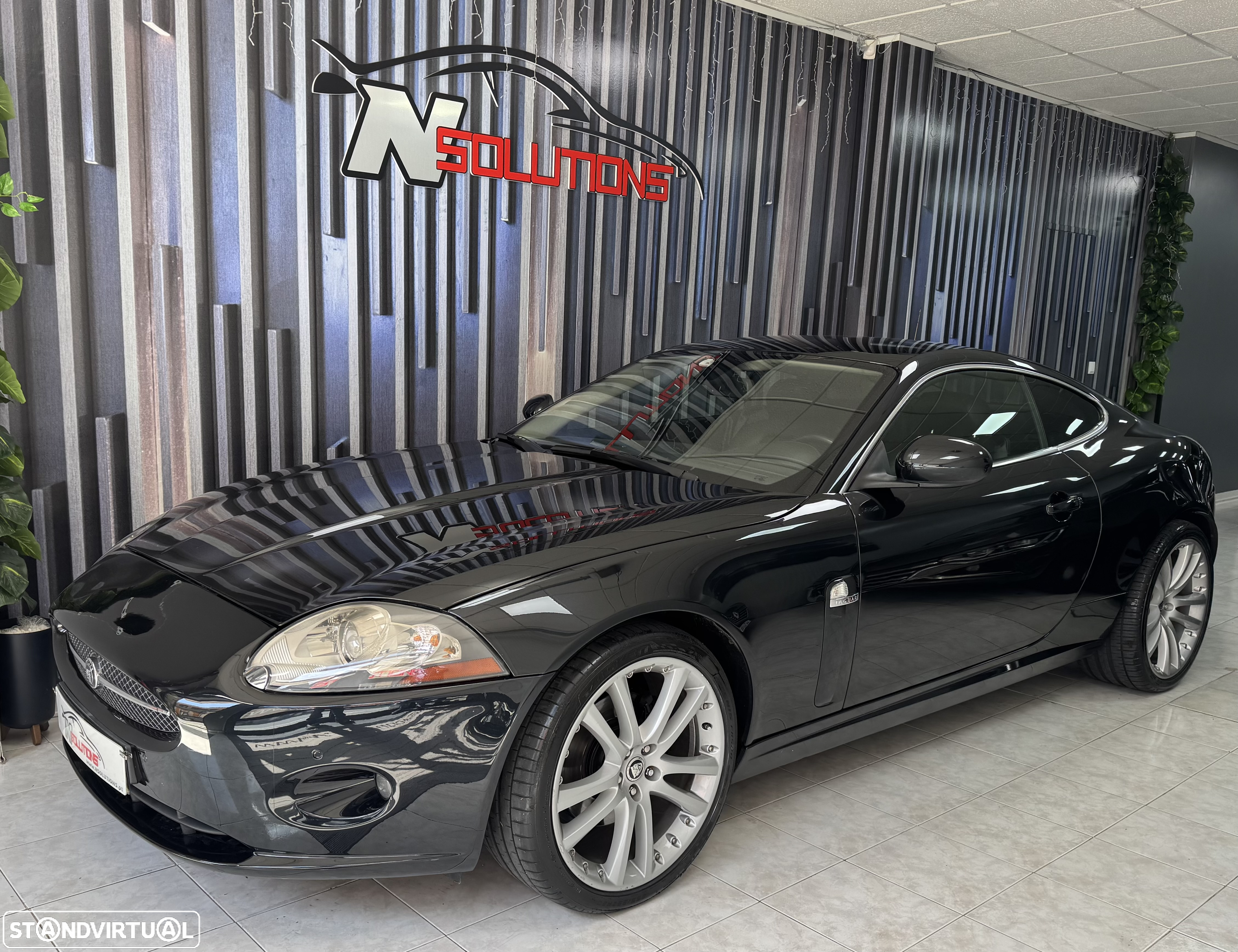 Jaguar XK 4.2 V8 Coupé - 2
