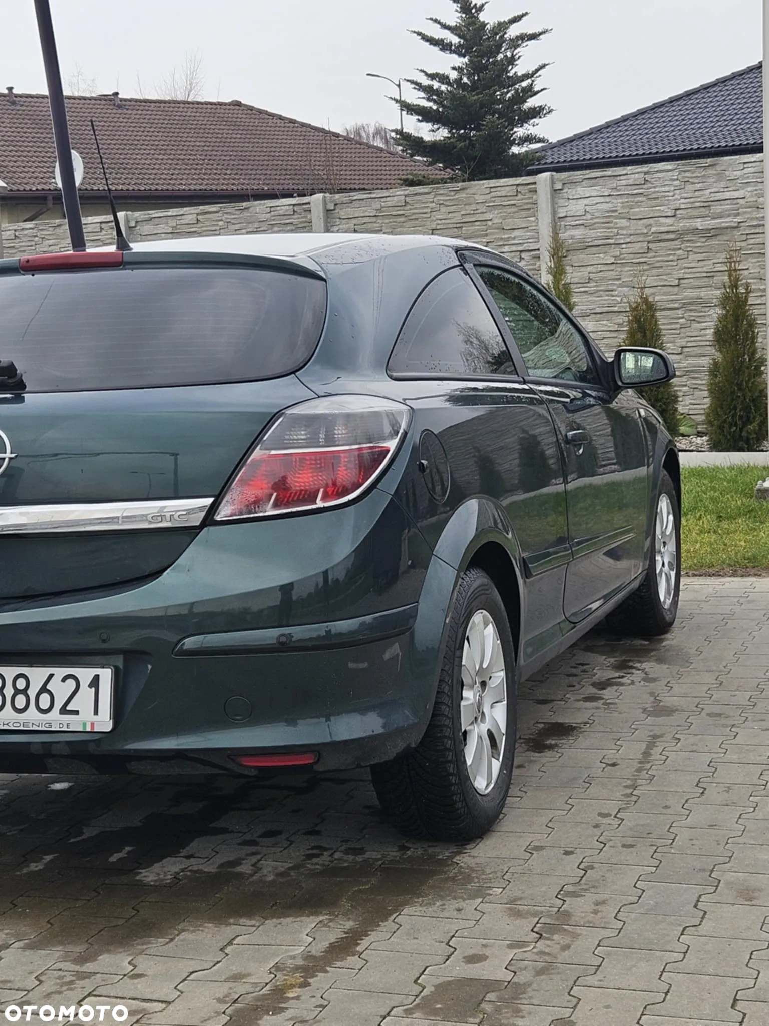 Opel Astra III GTC 1.6 Essentia Easytronic - 9