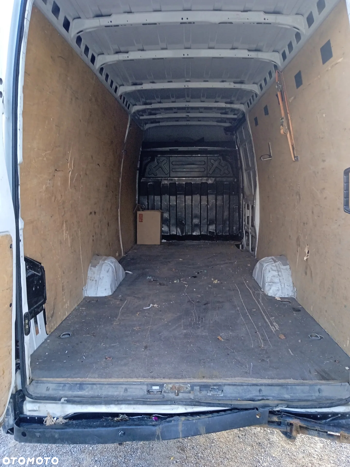 Iveco Daily - 18