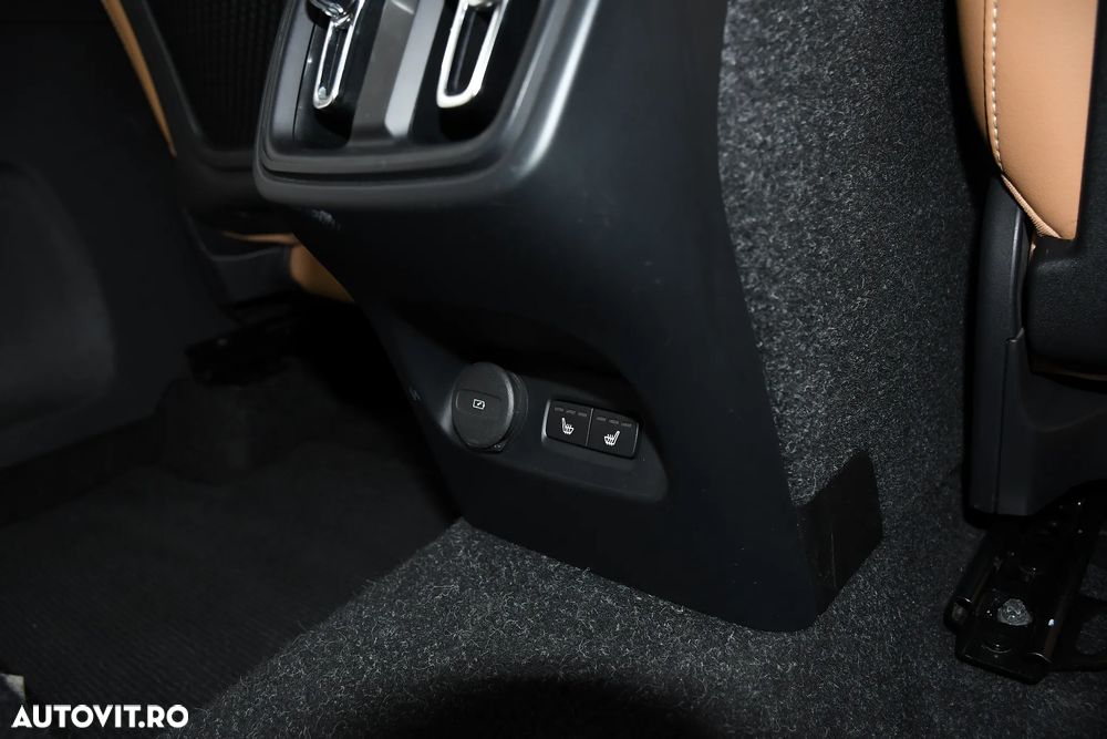 Volvo XC 40 D3 AWD Inscription - 28