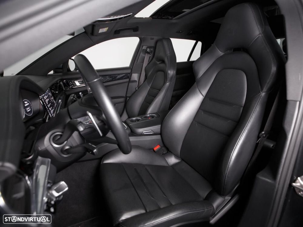 Porsche Panamera Sport Turismo 4S E-Hybrid - 14