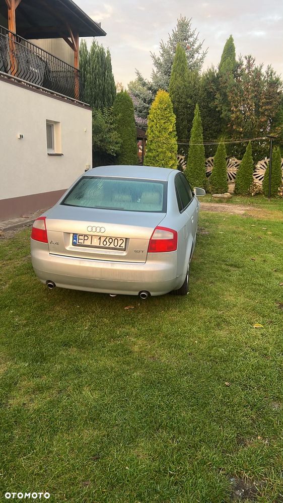 Audi A4 Avant - 2