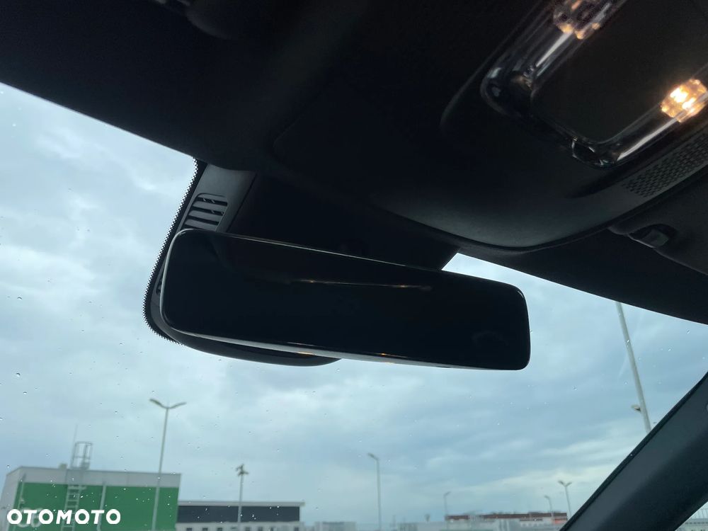 Mercedes-Benz Klasa A 180 Progressive 7G-DCT - 37