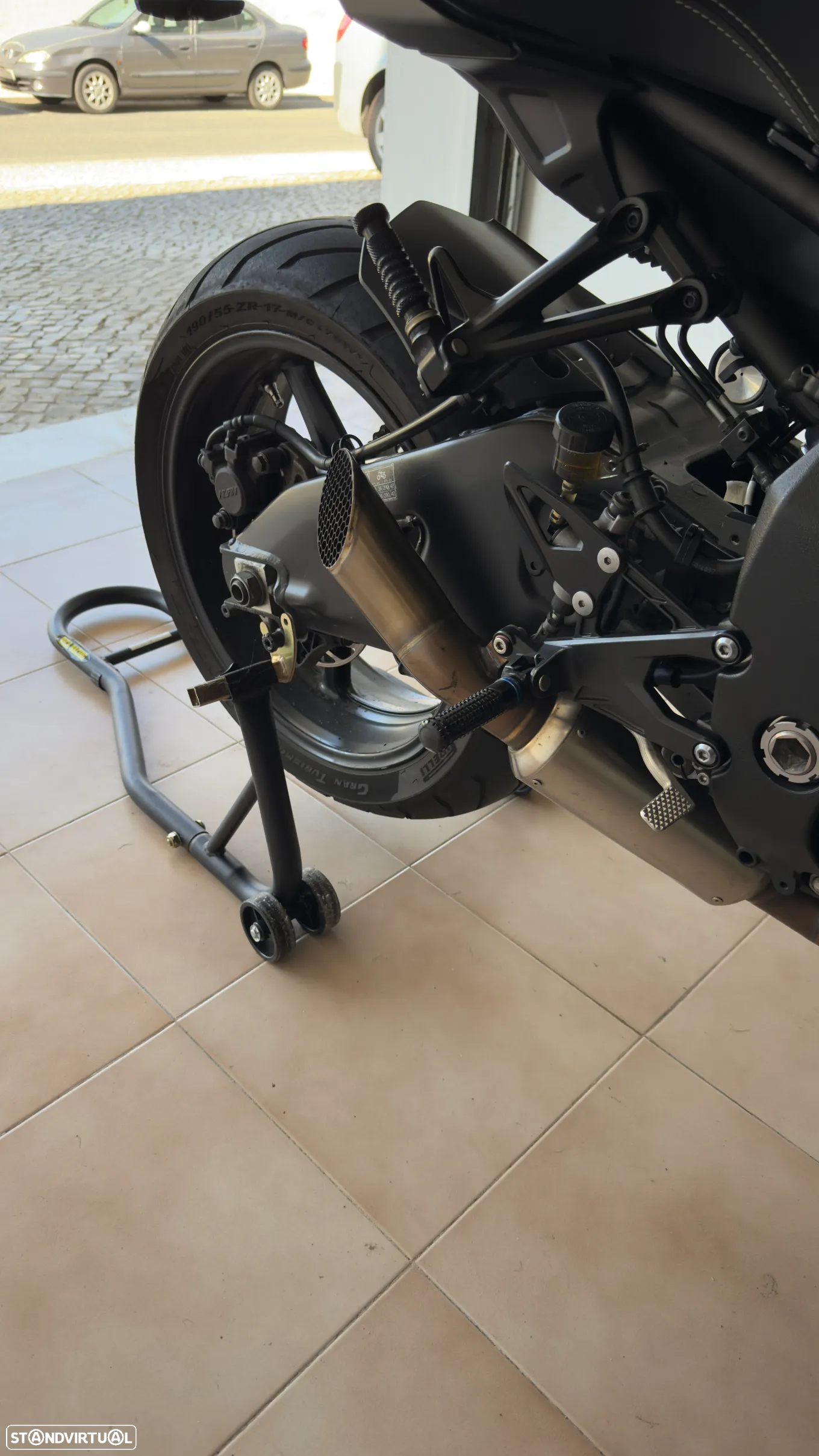 Yamaha MT-10 - 13
