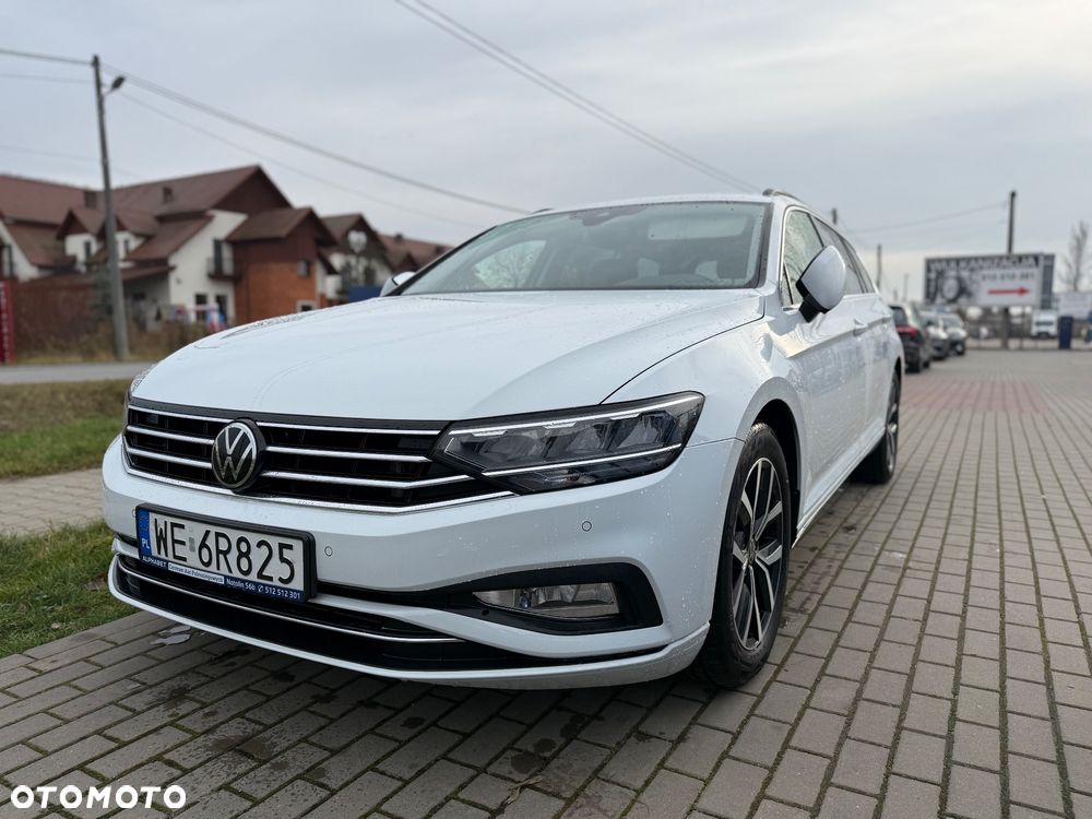 Volkswagen Passat Variant 1.5 TSI EVO Business - 4