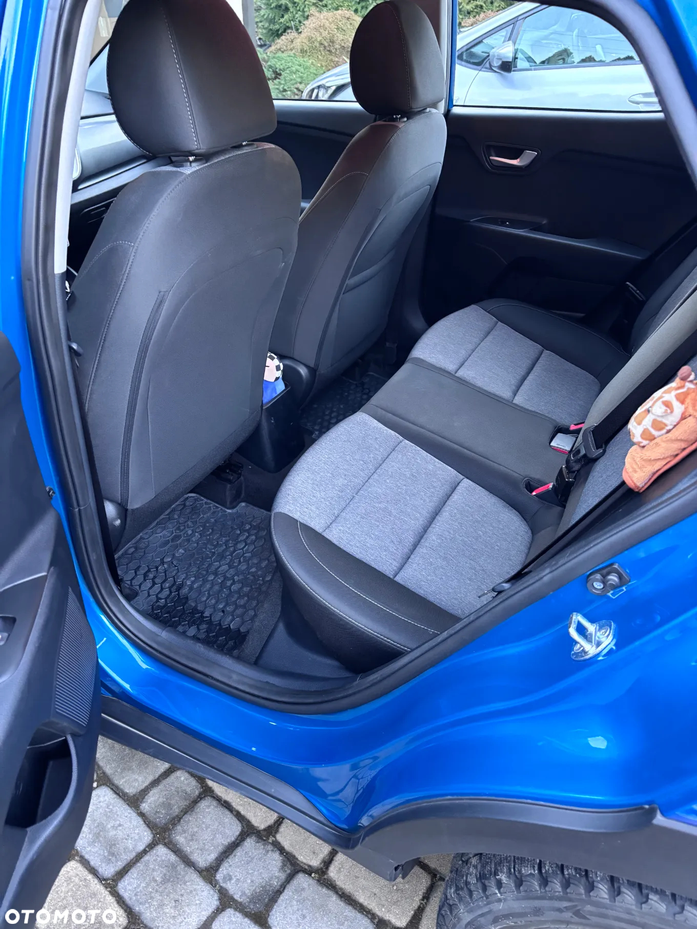 Kia Stonic 1.2 M - 8