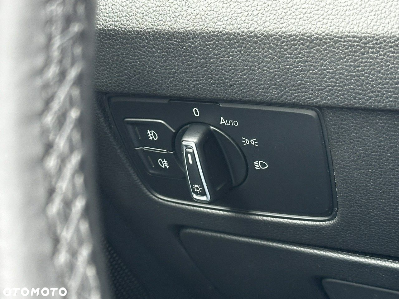 Volkswagen Passat 2.0 TDI BMT Highline DSG - 27