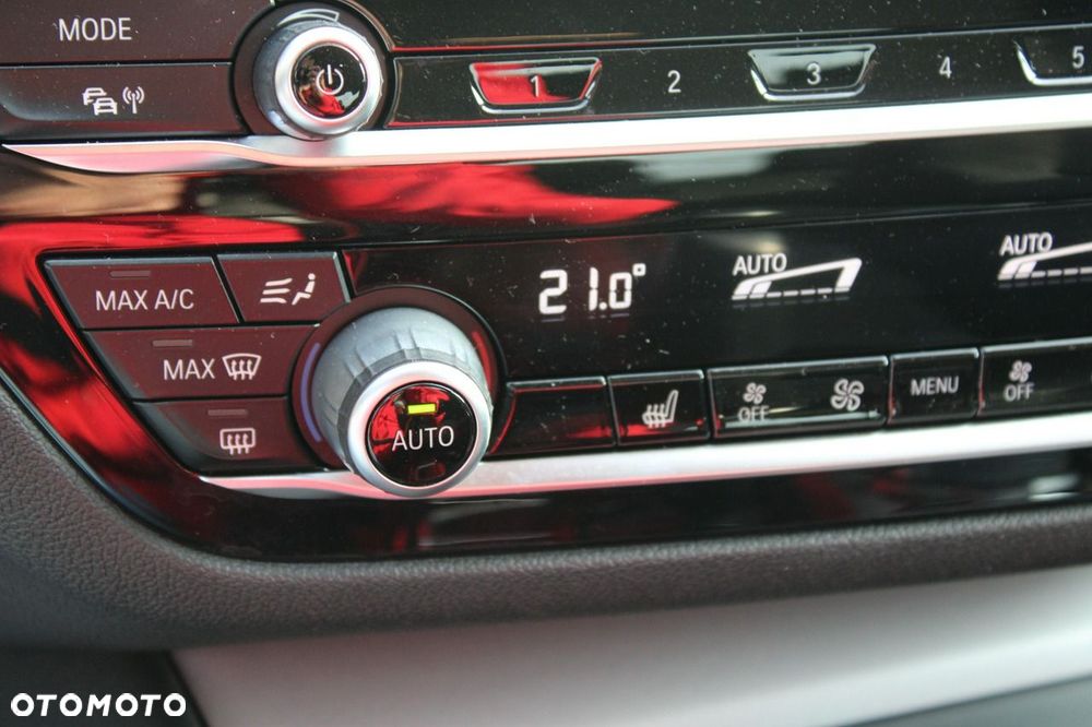 BMW Seria 5 - 27