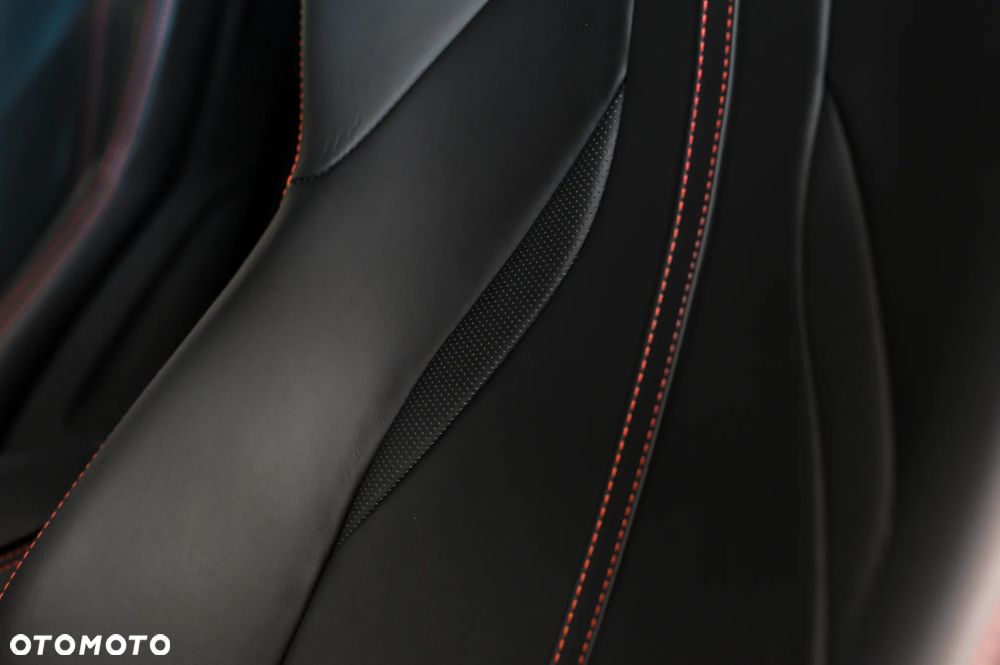 Ferrari 812 Superfast - 29