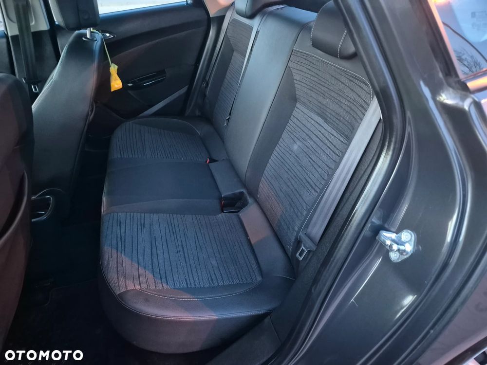 Opel Astra 1.6 Business - 12