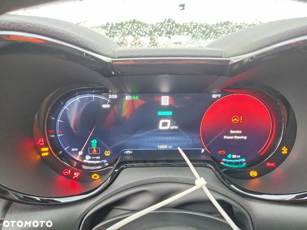 Alfa Romeo Stelvio - 11