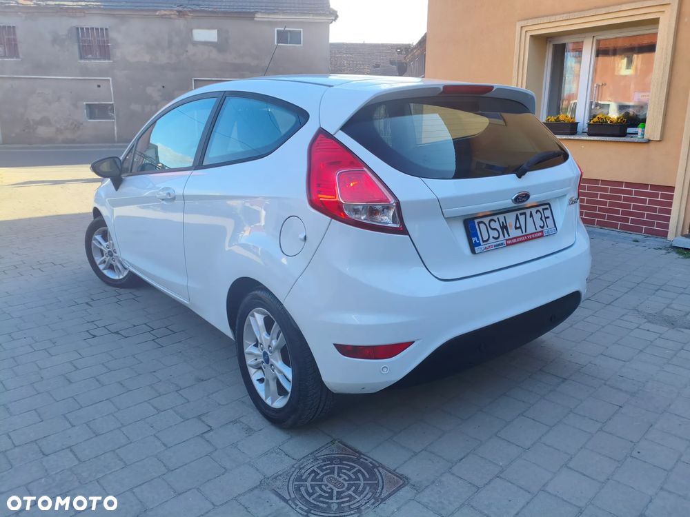 Ford Fiesta 1.0 Celebration - 35
