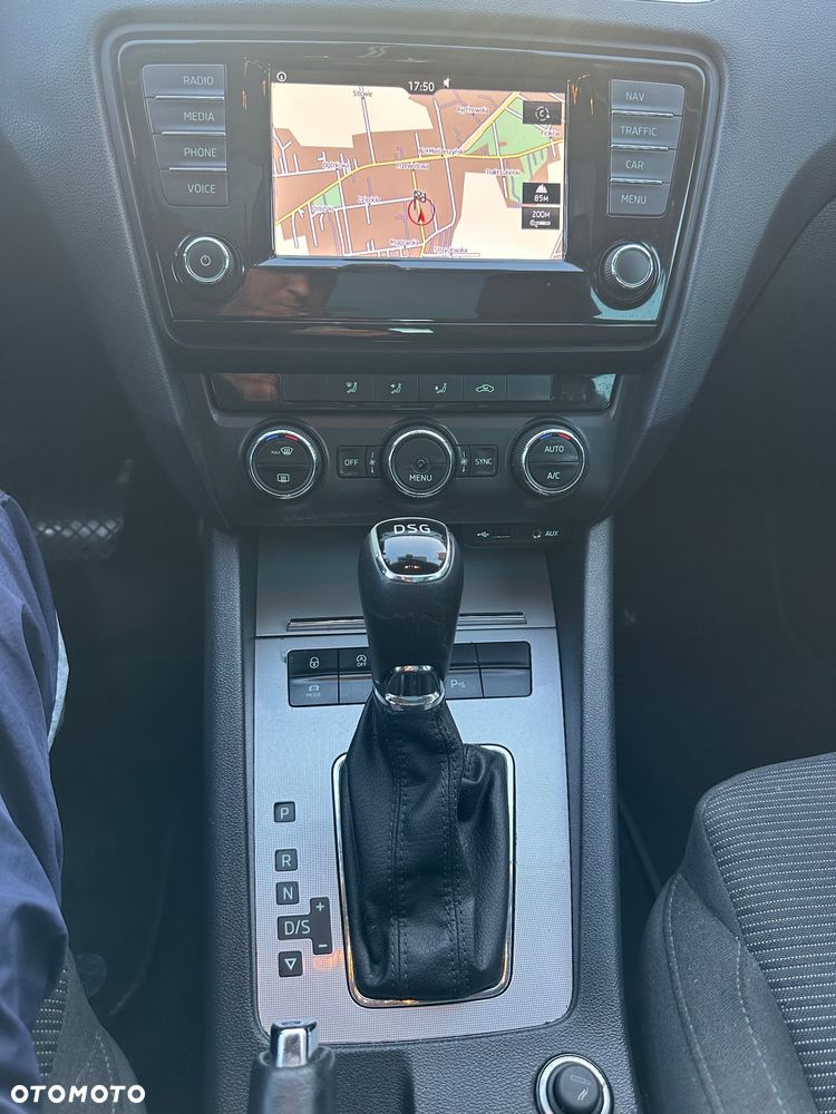 Skoda Octavia 1.6 TDI Ambition DSG - 3