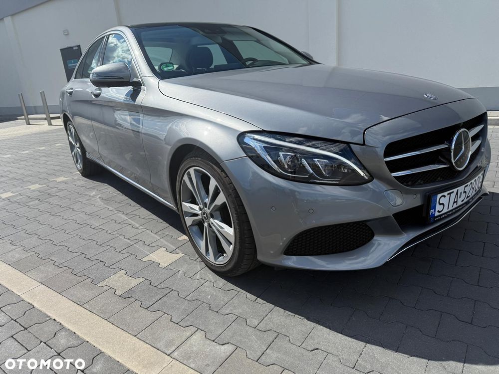 Mercedes-Benz Klasa C 300 7G-TRONIC Exclusive - 24
