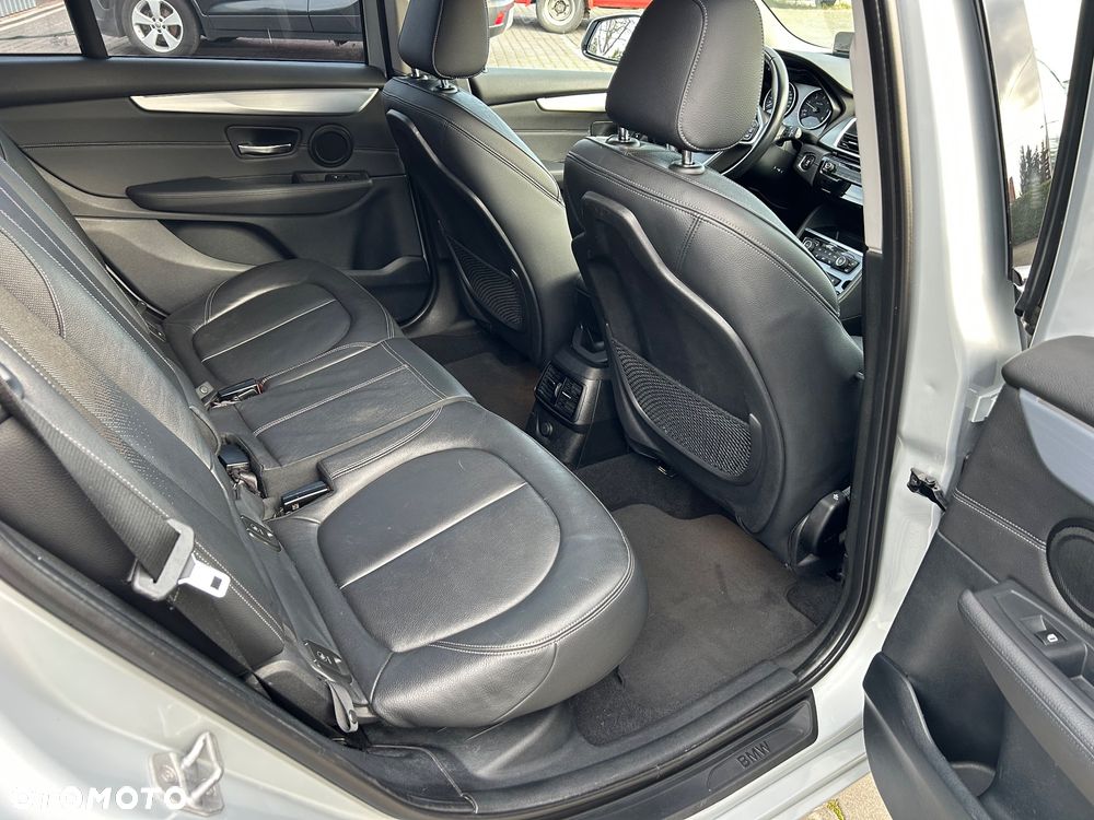BMW Seria 2 ver-218d-gt-sport-line - 15