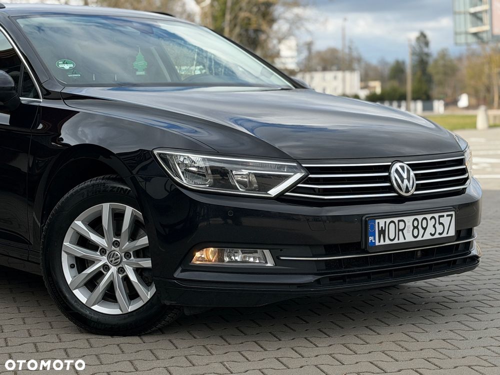Volkswagen Passat 2.0 TDI SCR DSG Business - 16