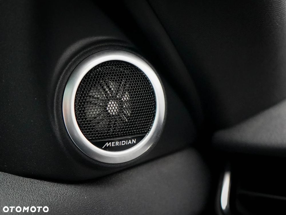 Land Rover Range Rover Evoque - 12